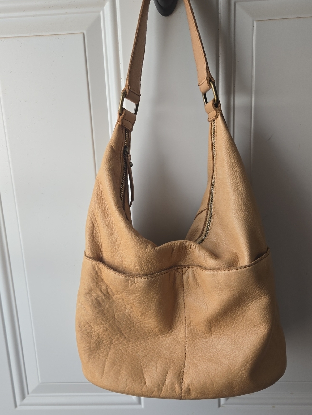 American Leather Co. Everyday Soft Tan/Butter Leather Shoulder Bag.